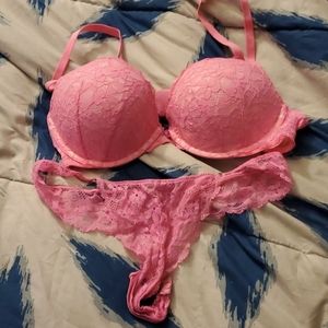 Victorias Secret bra set